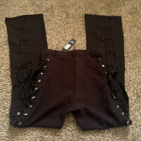 Wide Leg Black Lace-Up Pants size M - Picture 7 of 9